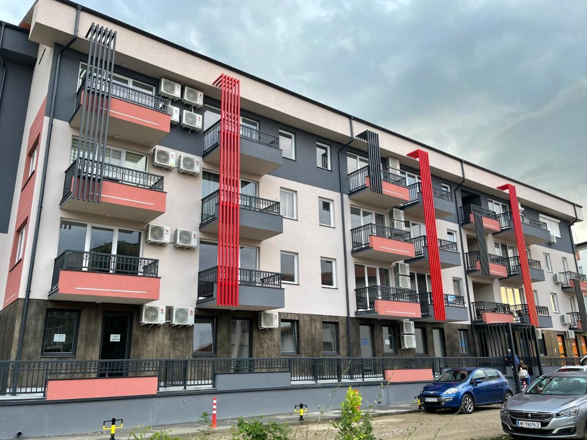 Apartmani Zivkovic Srebrno Jezero Veliko Gradište Dış mekan fotoğraf