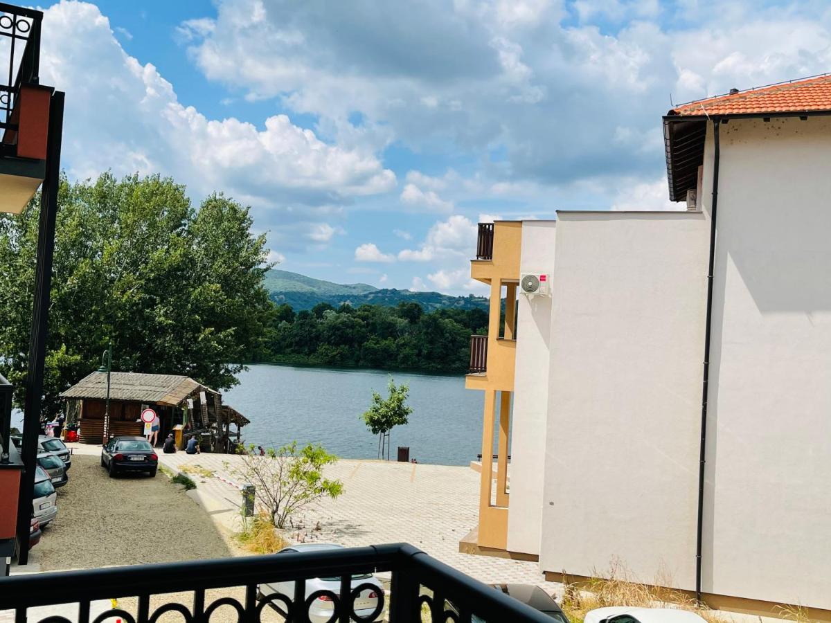 Apartmani Zivkovic Srebrno Jezero Veliko Gradište Dış mekan fotoğraf